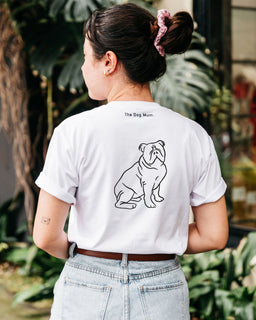 Australian Bulldog Mum Illustration: Unisex T-Shirt - The Dog Mum