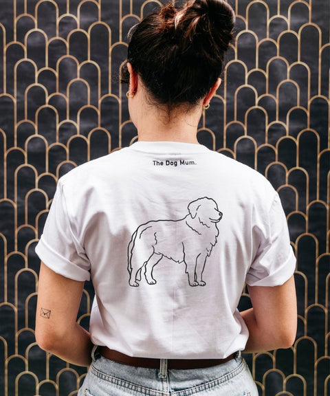 Maremma Sheepdog Mum Illustration: Unisex T-Shirt - The Dog Mum