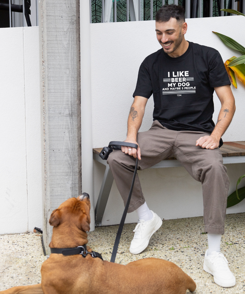 NEW I Like Beer My Dog/s and Maybe 3 People: Men's T-Shirt