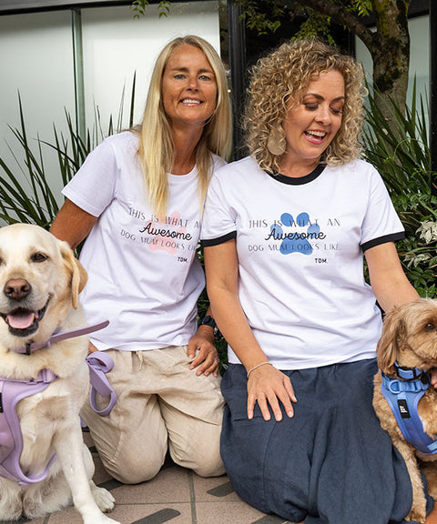 This is What an Awesome Dog Mum Looks Like Ringer T-Shirt