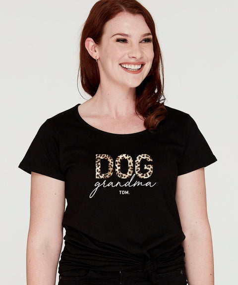 Dog Grandma: Leopard Scoop T-Shirt - The Dog Mum