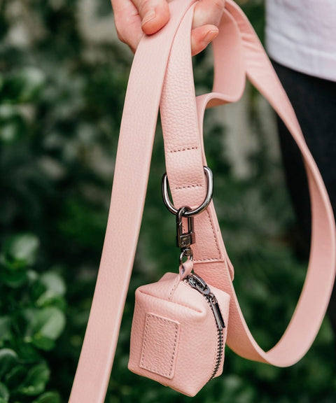 Leash in Luxe Leather: Pink - The Dog Mum