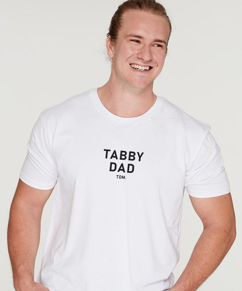 Tabby Cat Dad Illustration: T-Shirt - The Dog Mum