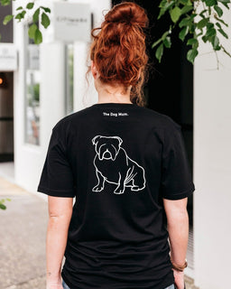 English Bulldog Mum Illustration: Unisex T-Shirt - The Dog Mum