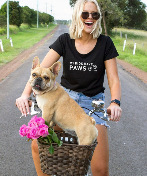 My Kids Have Paws Scoop T-Shirt - The Dog Mum