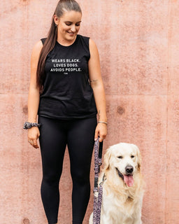 Wears Black. Loves Dogs. Avoids People. Ladies Tank - The Dog Mum